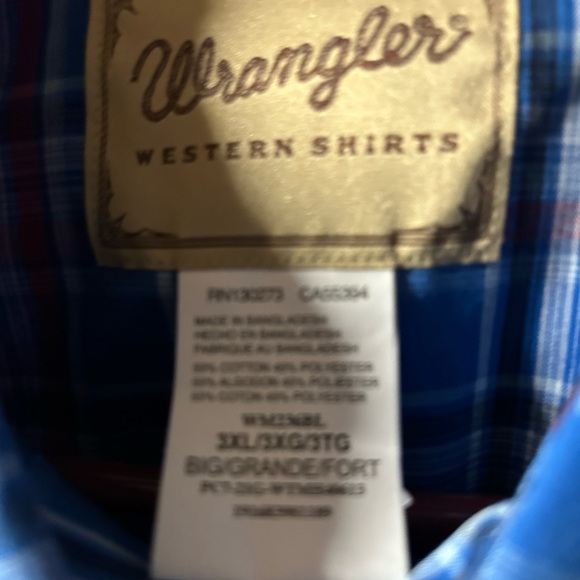 Pearl snap shirt - Picture 3 of 4